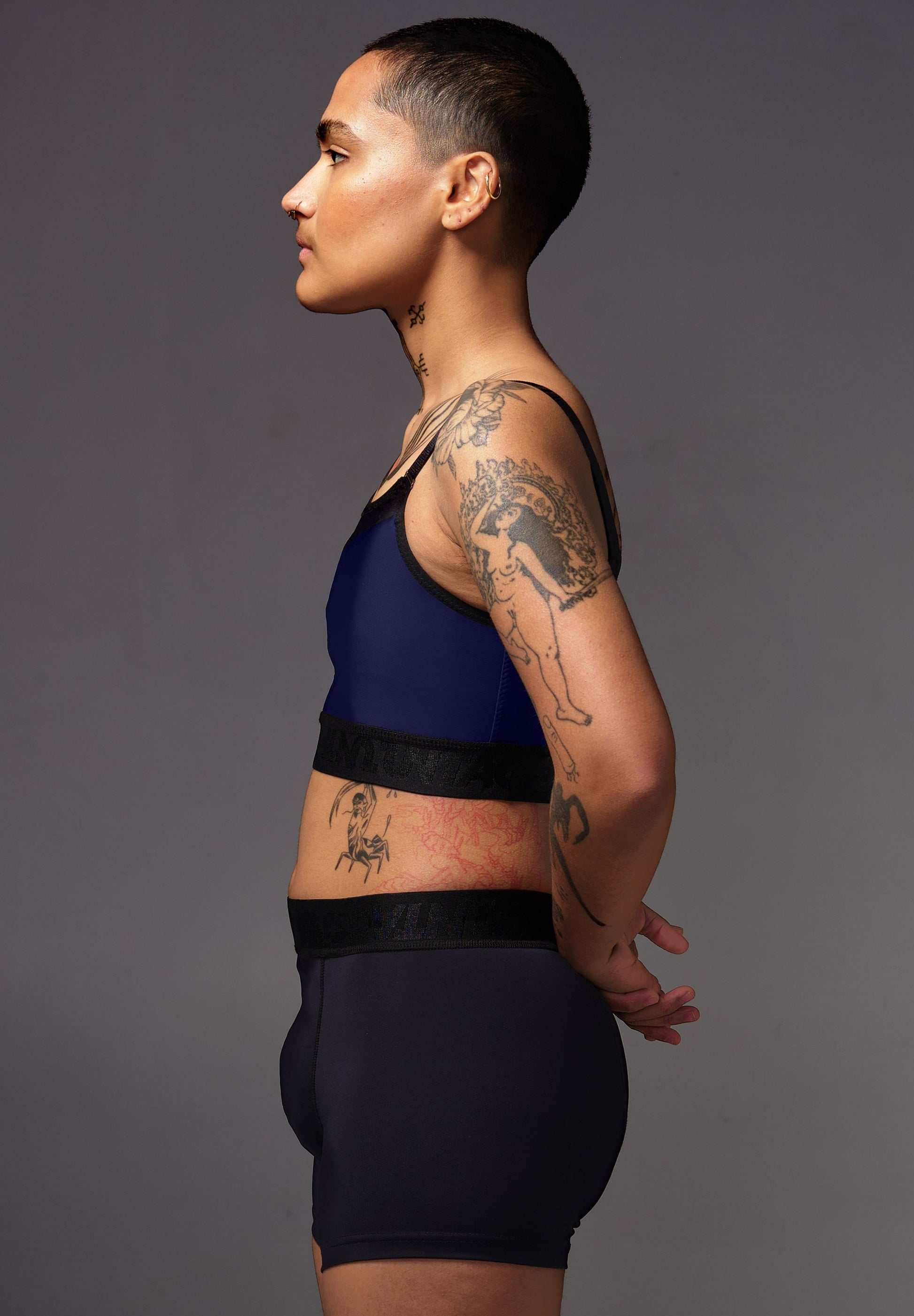 Athletic Chest Binder dark blue FtM trans - model side 2