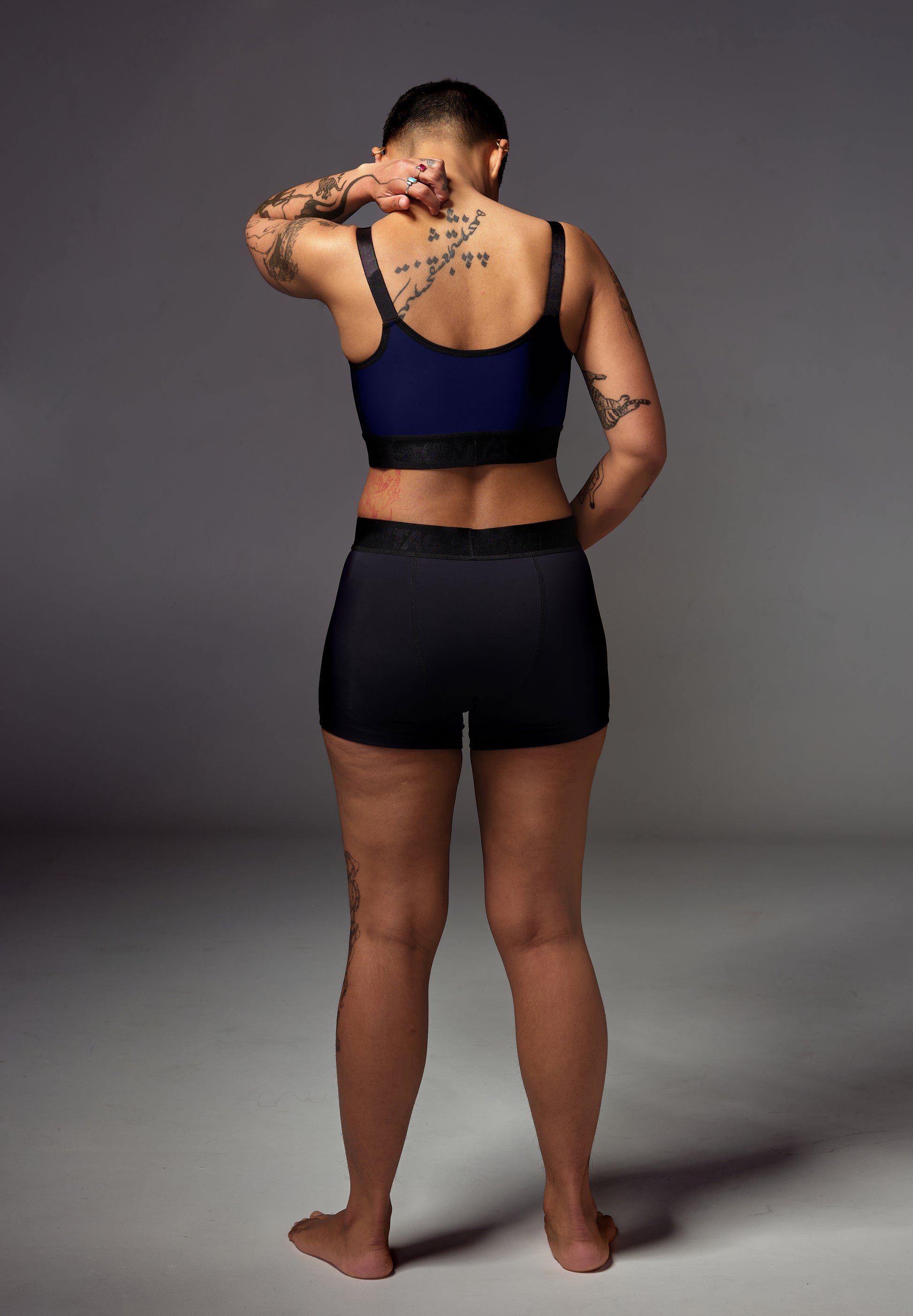 Athletic Chest Binder dark blue FtM trans - model back