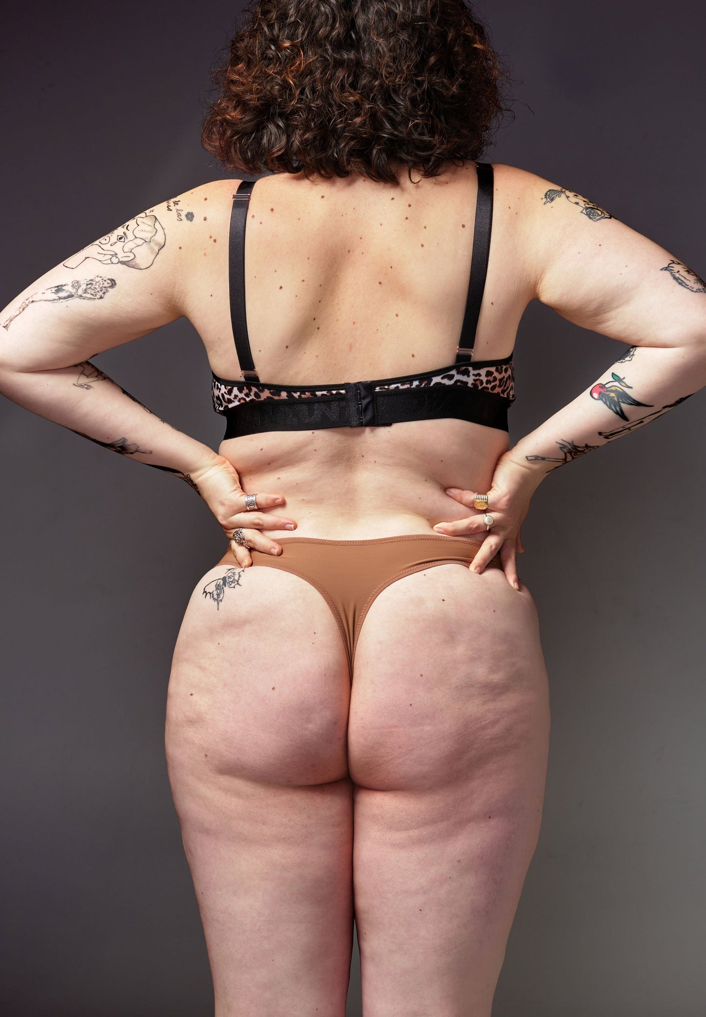 Tanga Trucadora Extra Fuerte | Color chocolate