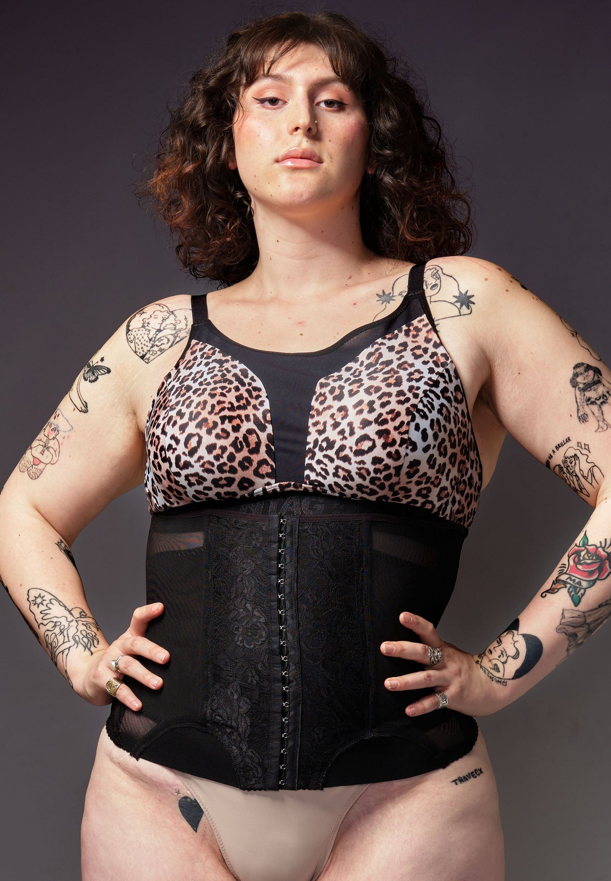 UNTAG corset black lace trans fashion underwear MtF