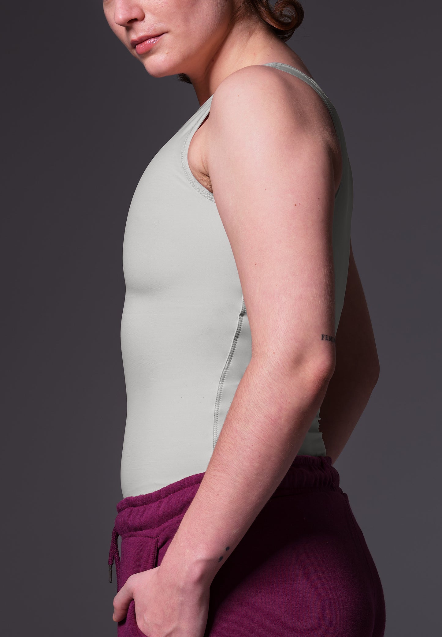 UNTAG FtM Long Shirt chest binder grey trans masc close up