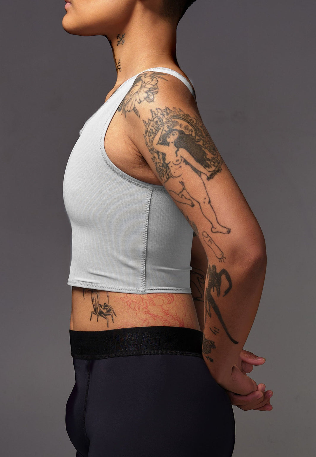 The best & Safest Chest Binders. Unique Material UNTAG