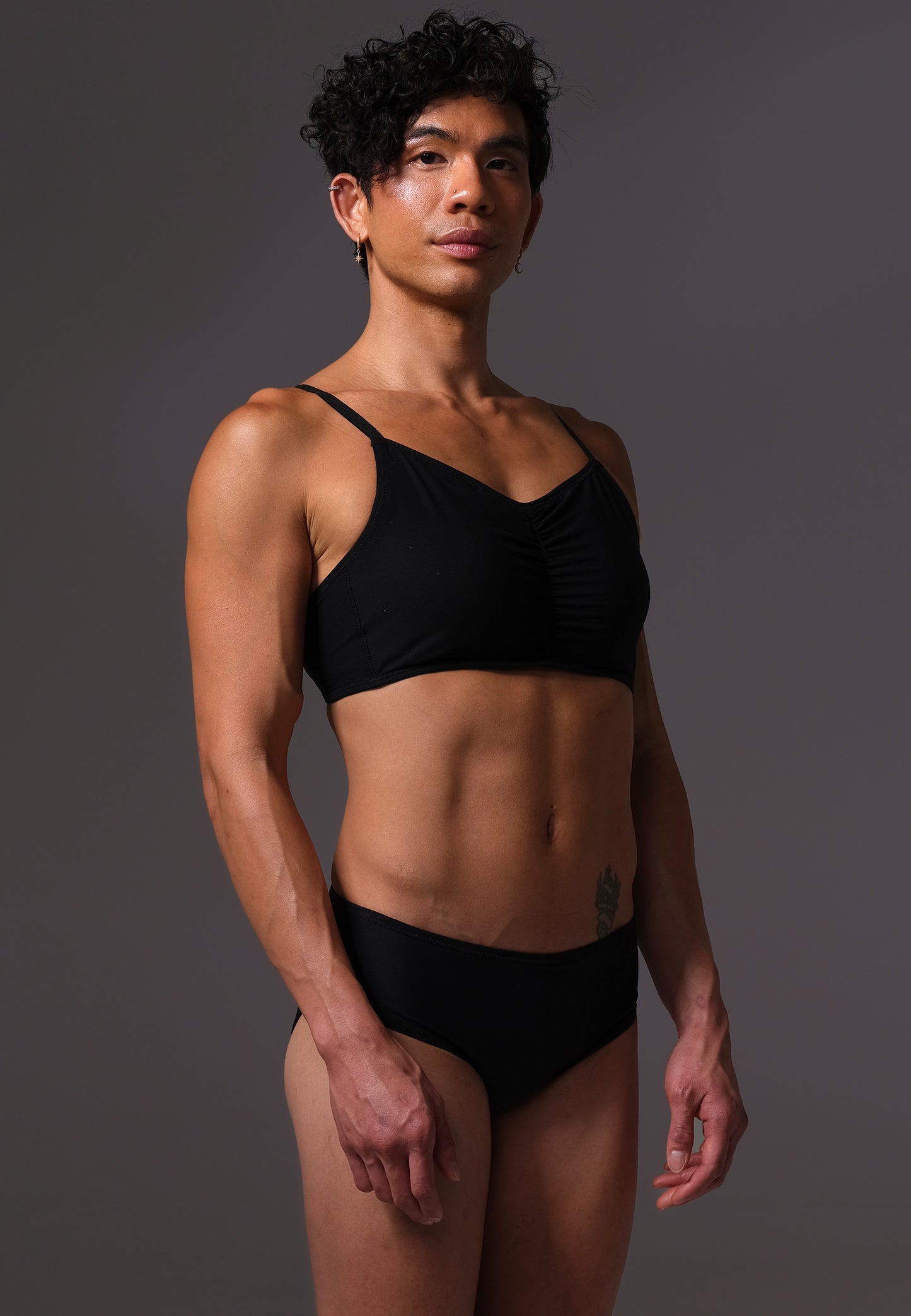 Tucking Bikini Slip schwarz