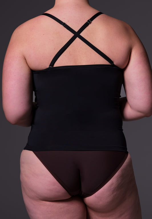 Back of the Slip extra strong brown, modelled by Sasha